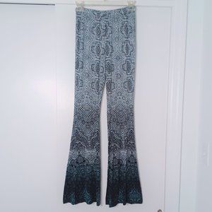 Patrons of Peace flowy paisley tribal floral blue & white flare stretchy pants